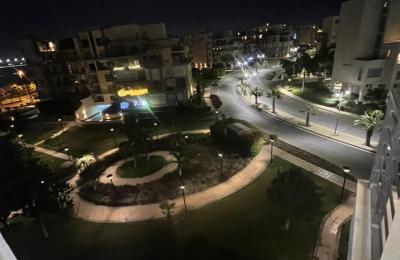 للبيع في مدينتي شقه بمساحه 168متر b8